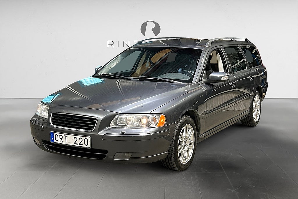 Volvo V70 2.4 CLASSIC MOMENTUM 170 HK DRAG K-REM BYTT PDC