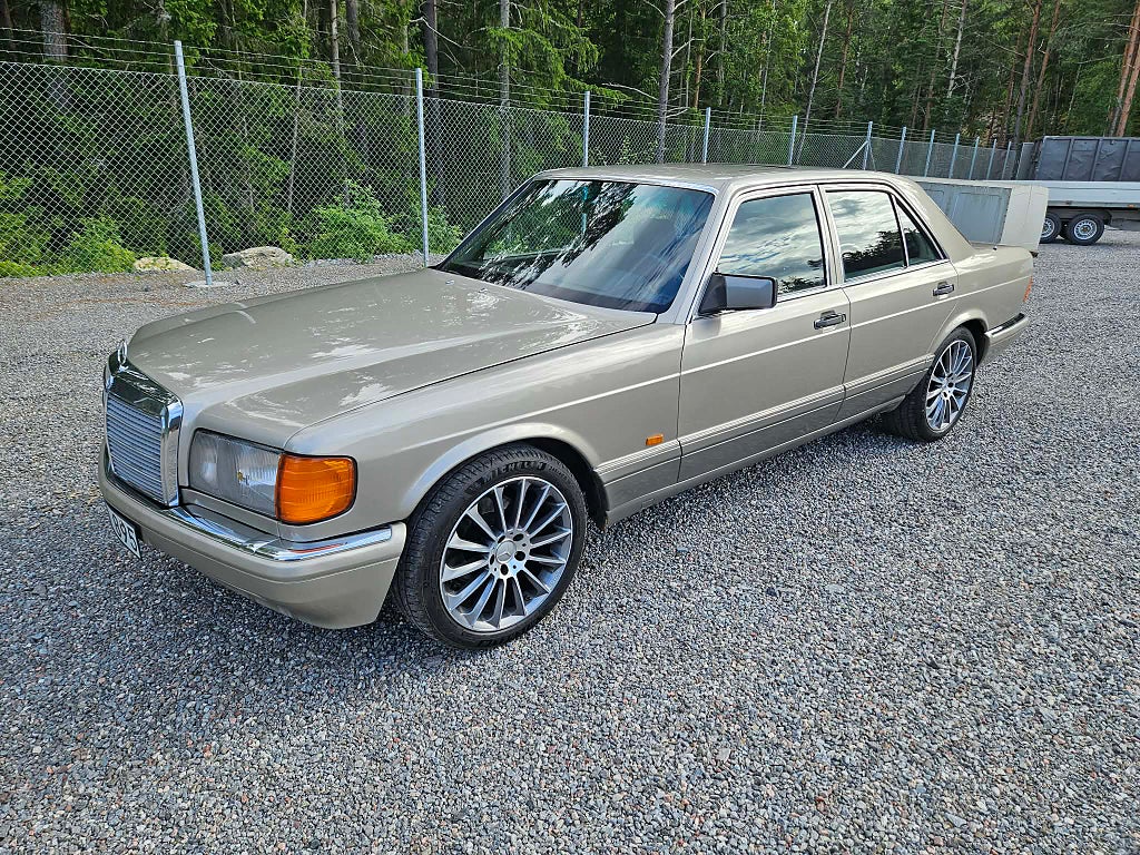 Mercedes-Benz 300 SE Mycket fint skick Finans från 940:-/mån