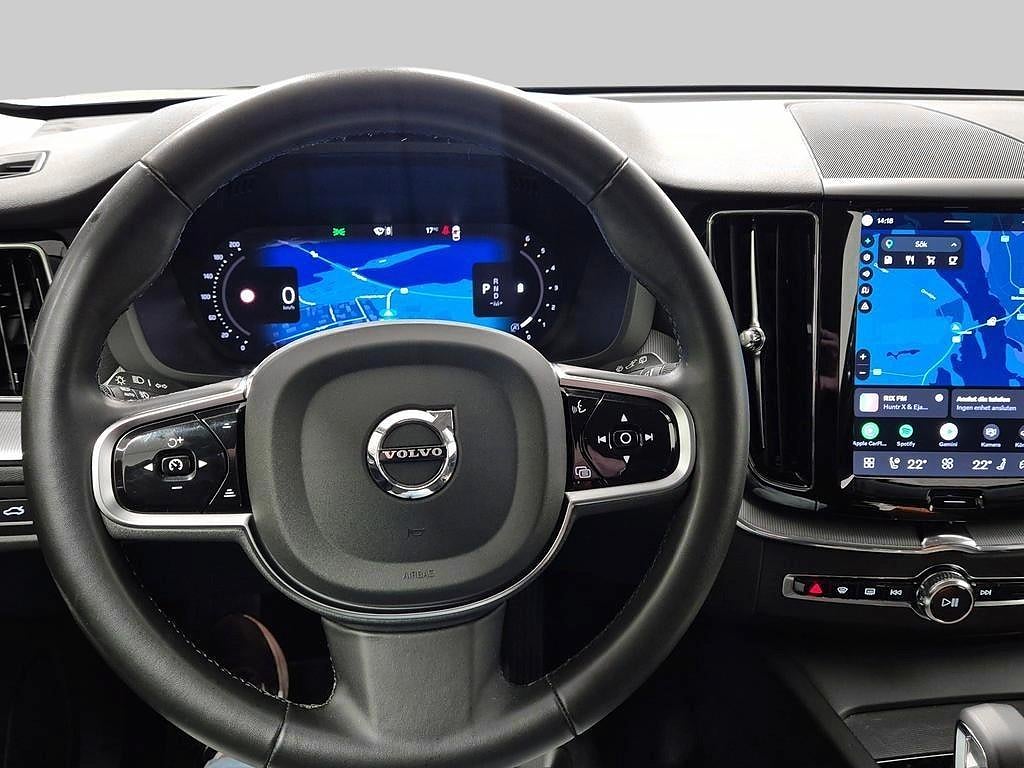 Volvo XC60 B4 AWD Geartronic Plus Dark 197 hk