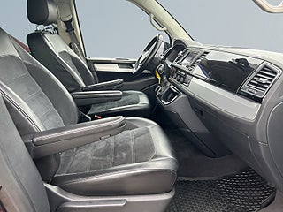 Volkswagen Multivan 2.0 TDI 4M/Drag/S&V-Däck/Highline/B-kamera/7-sits/Adap
