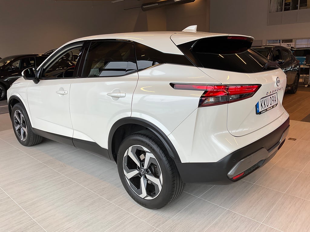 Nissan Qashqai 2023 - miniatyr 2