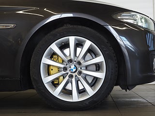 Sedan BMW 530 6 av 23