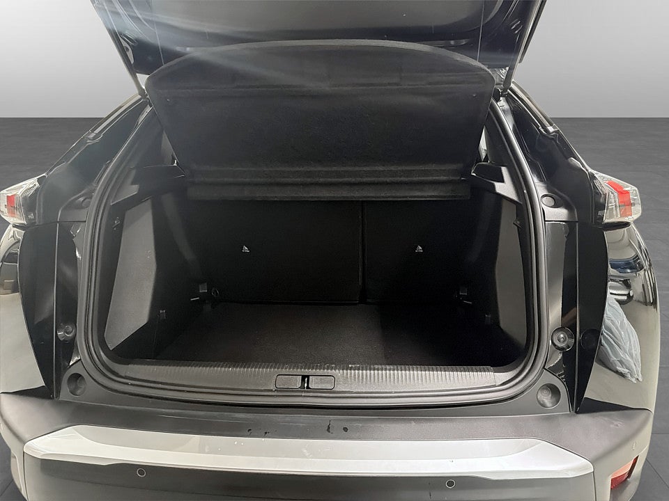 Bild på Peugeot E-2008 Active 50kWh 136hk Aut - CARPLAY, BACKSENSORER