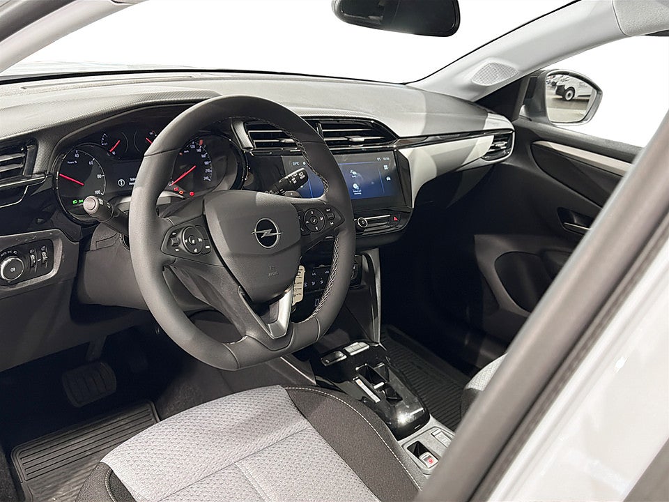 Bild på Opel Corsa GS Hybrid 100hk - OMGÅENDE LEVERANS!