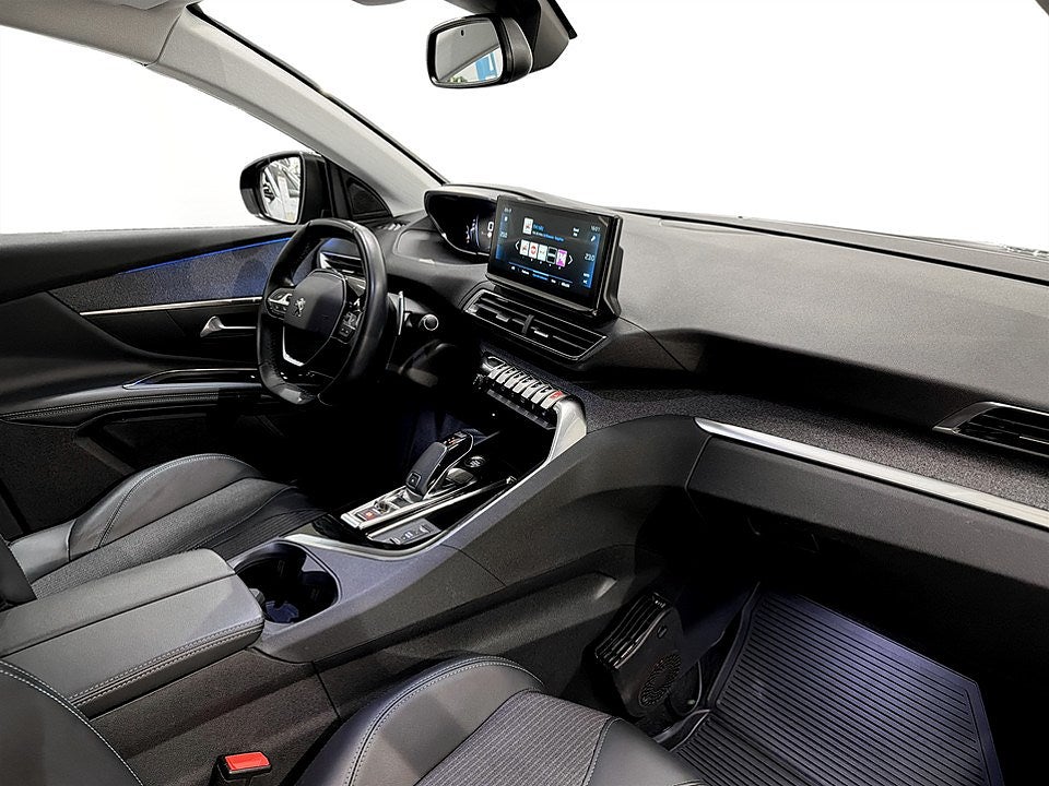 Bild på Peugeot 3008 Allure 1.2 PT 130hk Aut - DRAG, B-KAMERA