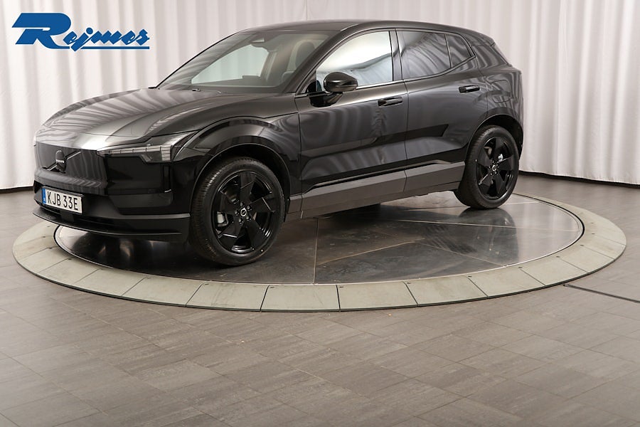 Volvo EX30 SM Extended Range Plus Black Edt
