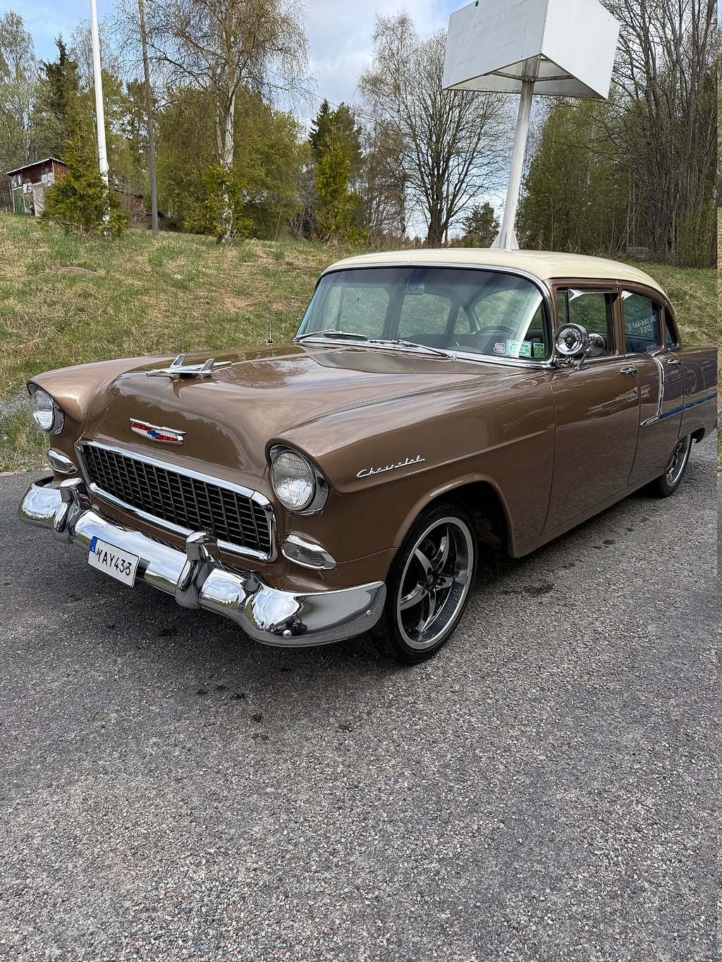 Chevrolet 210 Two-Ten 4 Door 265 V8 PG låda
