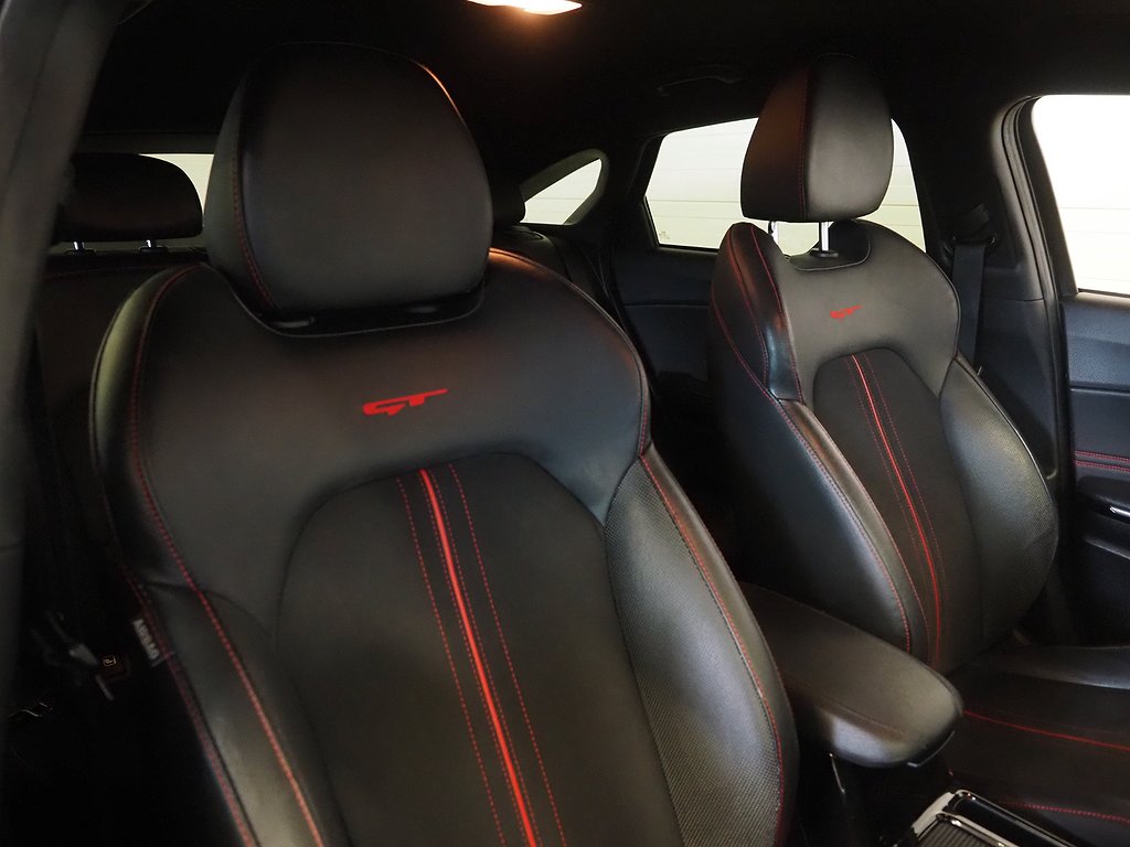 Kia ProCee'd GT 1.6 T-GDI DCT 204hk Navi JBL Kamera 2020