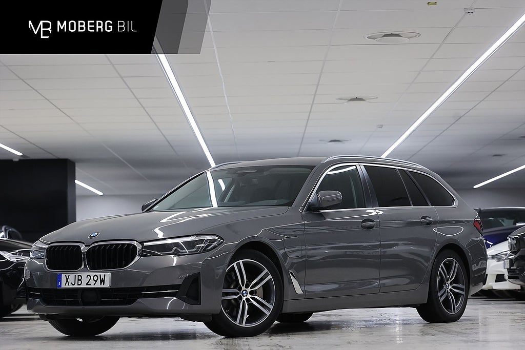BMW 530e Touring 292hk *Hjulkampanj!* Värmare Navi 360