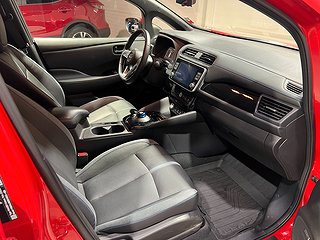 Halvkombi Nissan Leaf 6 av 20