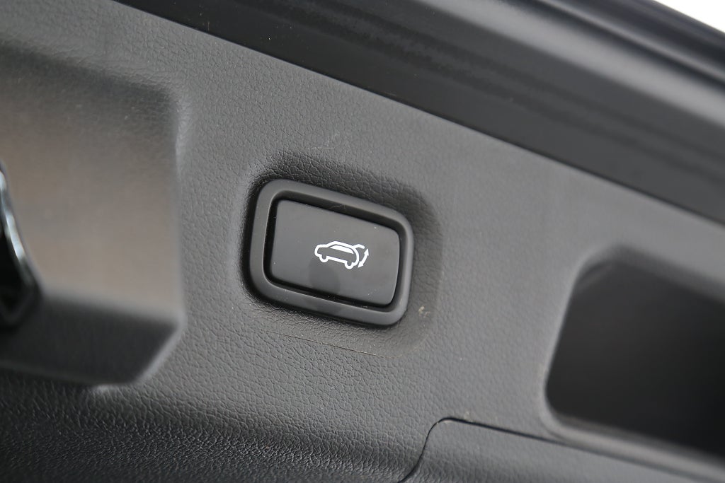 Hyundai Santa Fe 1,6 PHEV 265hk 6AT 4WD 7 sits Advance Motorv Drag 2023