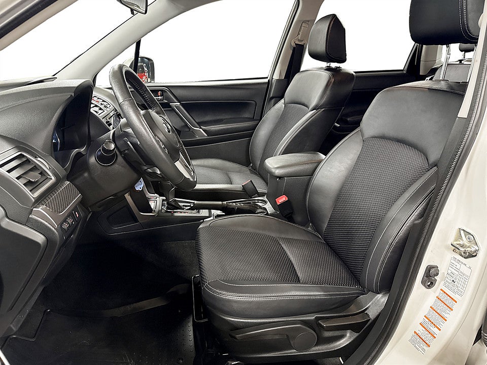 Bild på Subaru Forester 2.0 150hk 150hk Aut AWD VÄRMARE 