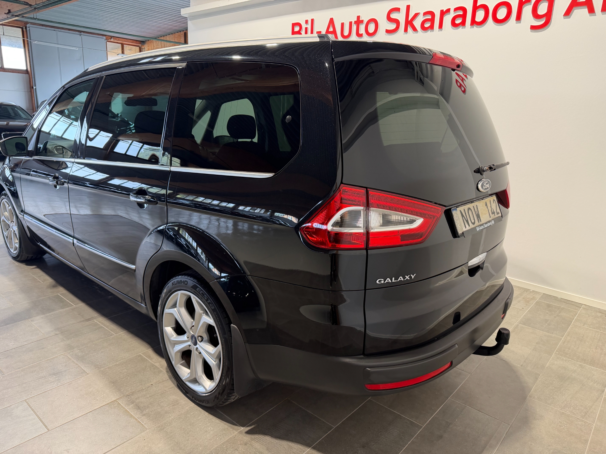 Ford Galaxy 2012, photo 6/54