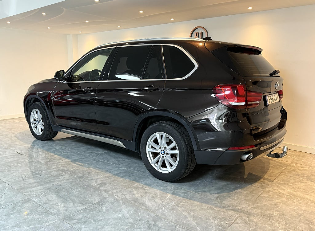 BMW X5 xDrive30d 7-SITS DRAG HELSKINN B-KAMERA FULLSERVAD