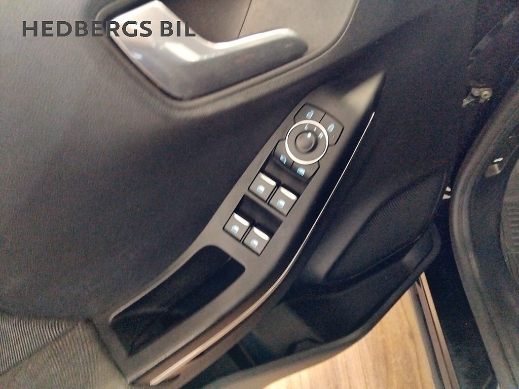 Ford Puma 1.0 EcoBoost Hybrid  thumbnail