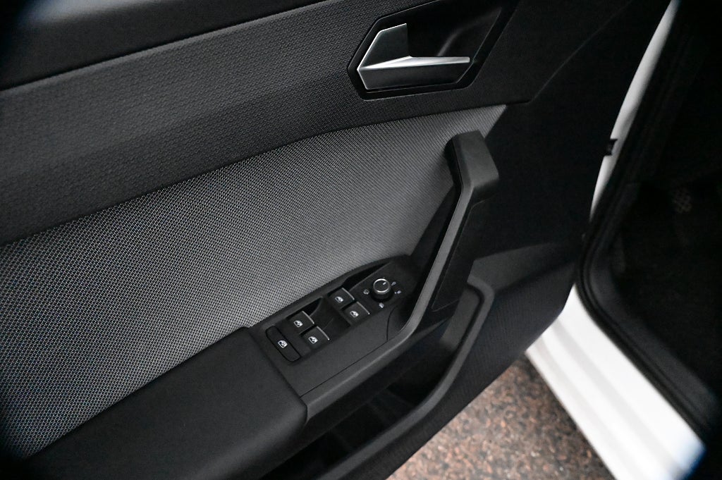 Seat Leon 1.0 TSI Style Pluspaket / 12 MÅNADERS GARANTI