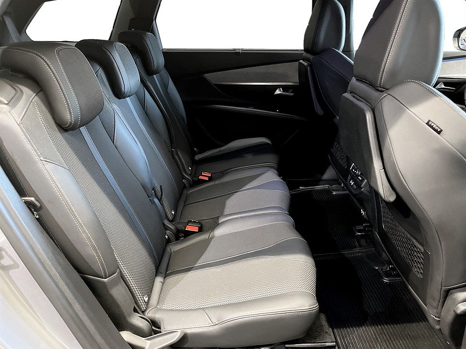Bild på Peugeot 5008 GT 1.2 PT 130hk Aut - 7-SITS,B-KAMERA,CARPLAY