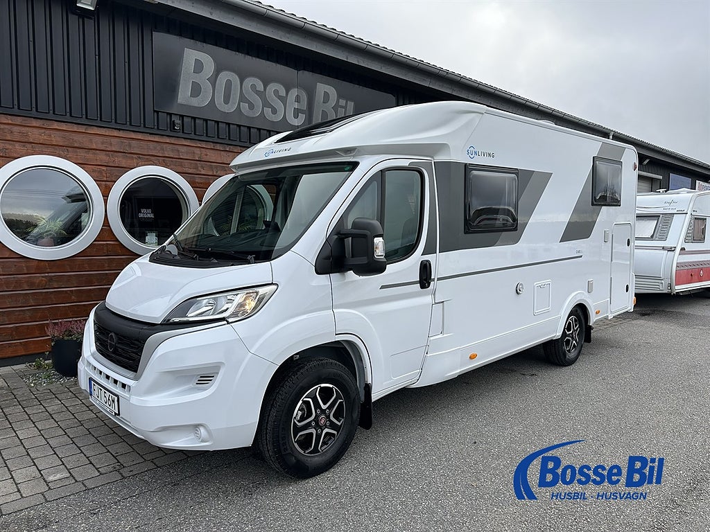 Adria sun living C 65 SL *TOPPSKICK* *Långbädd*