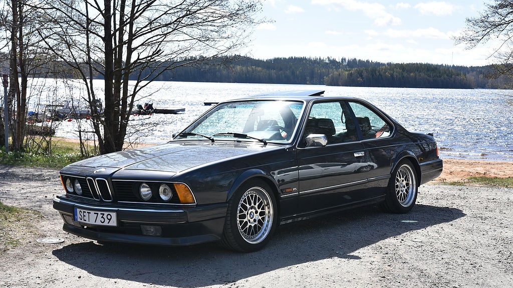 BMW 635 CSi importerades från Tyskland år 2001. Foto: Bilweb Auctions