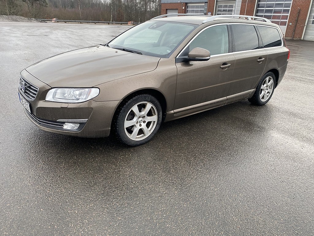 Volvo V70 D4 Geartronic Classic, Summum Euro 6
