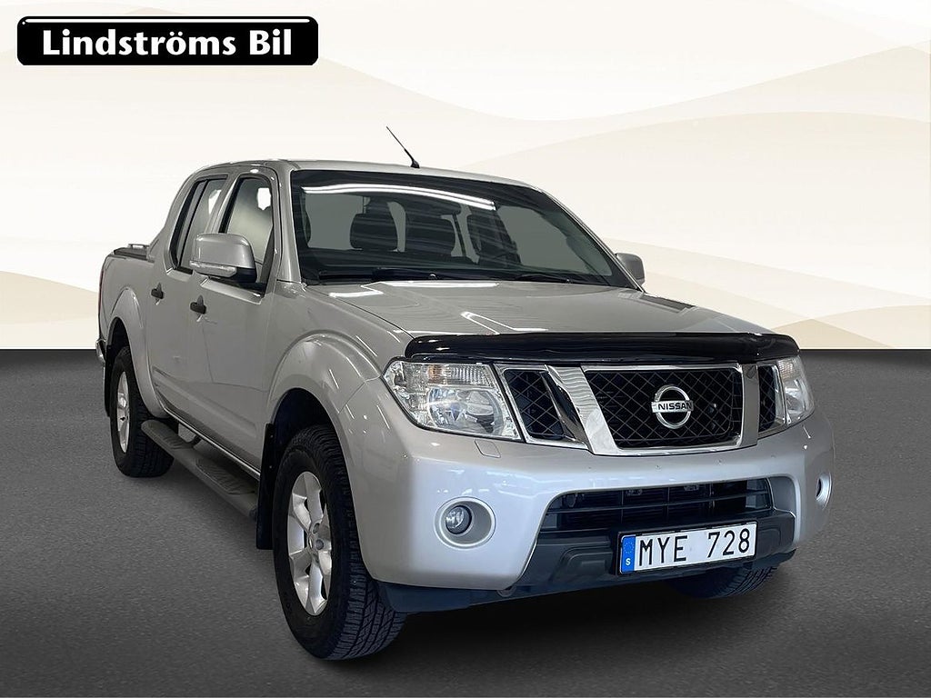 Nissan Navara 4X VINTERHJUL DRAGKROK NY SERVAD