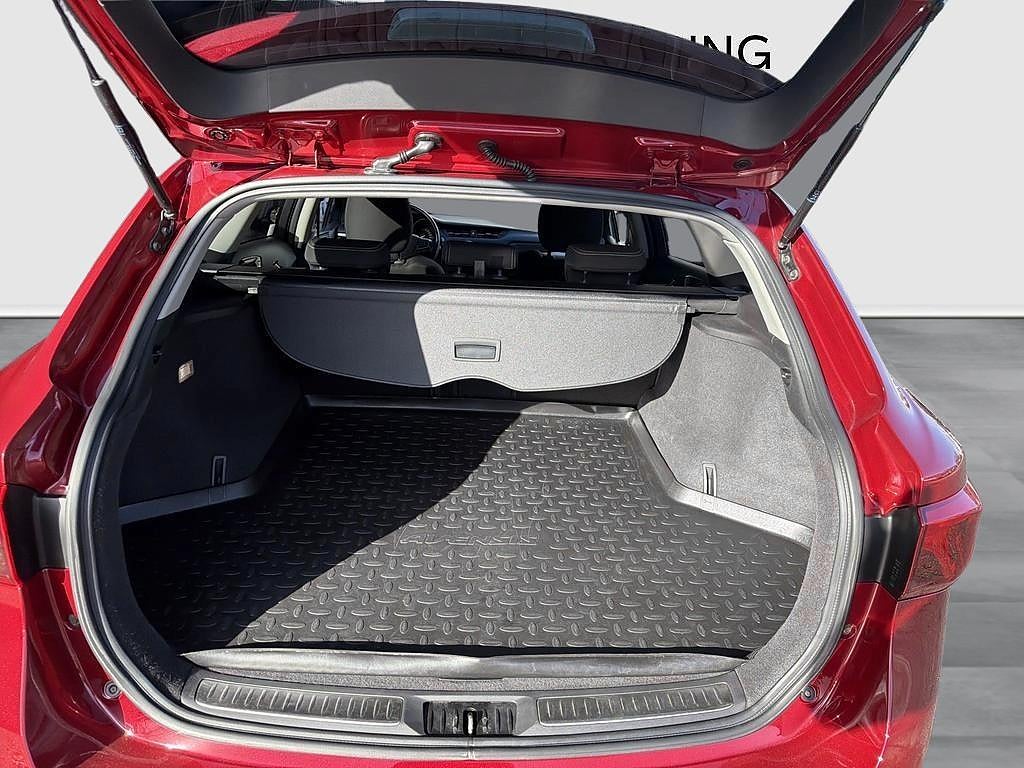 Toyota Avensis 2018 - miniatyr 10