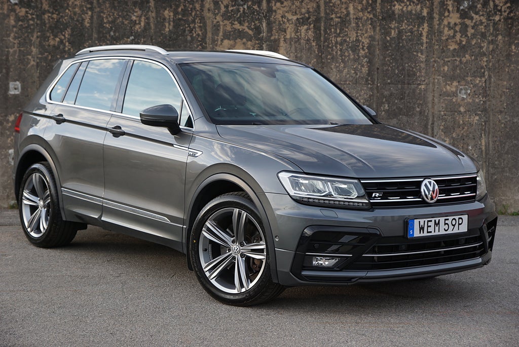 Volkswagen Tiguan R-Line 2.0 TSI 190hk 4M|Dynaudio|Värmare|Drag|Cockpit|