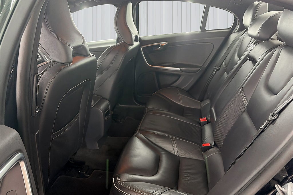 Volvo S60 2015