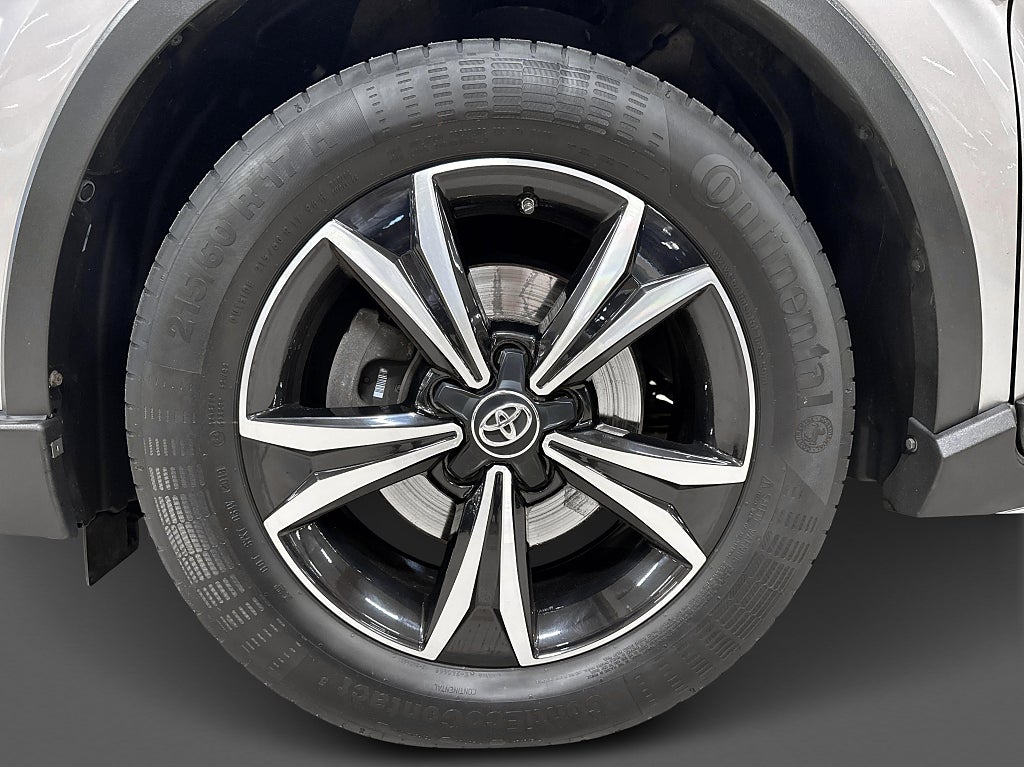 Toyota C-HR 1.2 Turbo Active Manuell  – bild 16