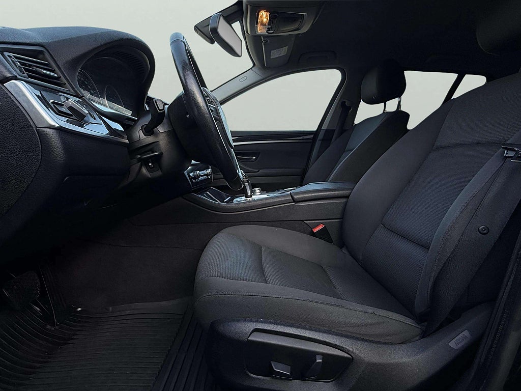 BMW 520d xDrive Touring Steptronic  - miniatyr 10