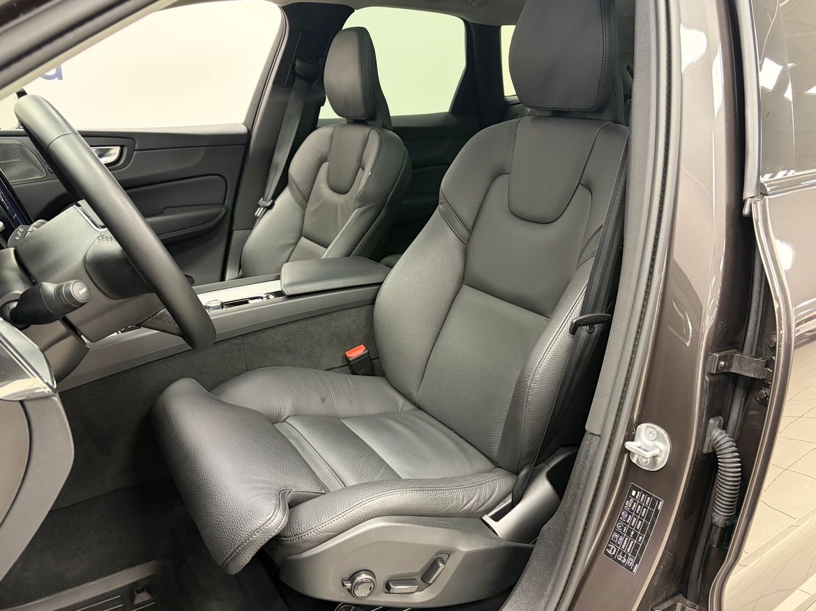 Volvo XC60 T6 Plus Dark Nordic 2025, bild 10/10