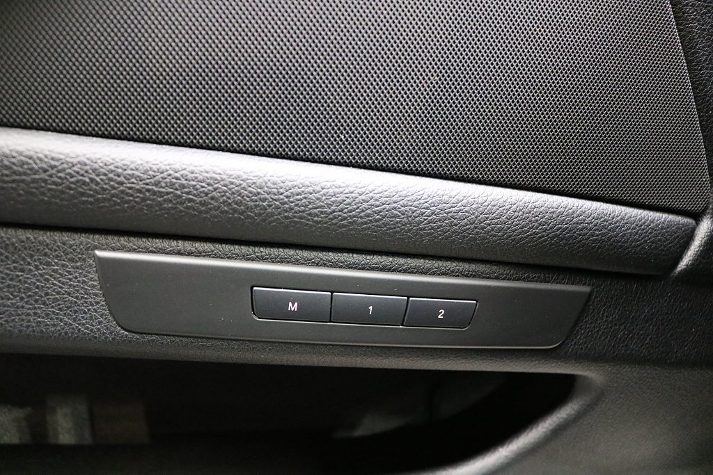 BMW 535d 2012 - miniatyr 9