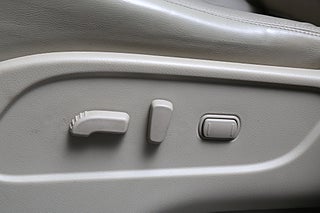 SUV Nissan Murano 12 av 30