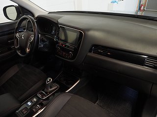 SUV Mitsubishi Outlander 9 av 20