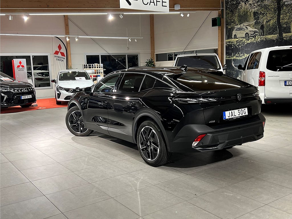 Bild på Peugeot 408 GT 1.2 PT 130hk Aut - B-KAMERA, NAVI, CARPLAY