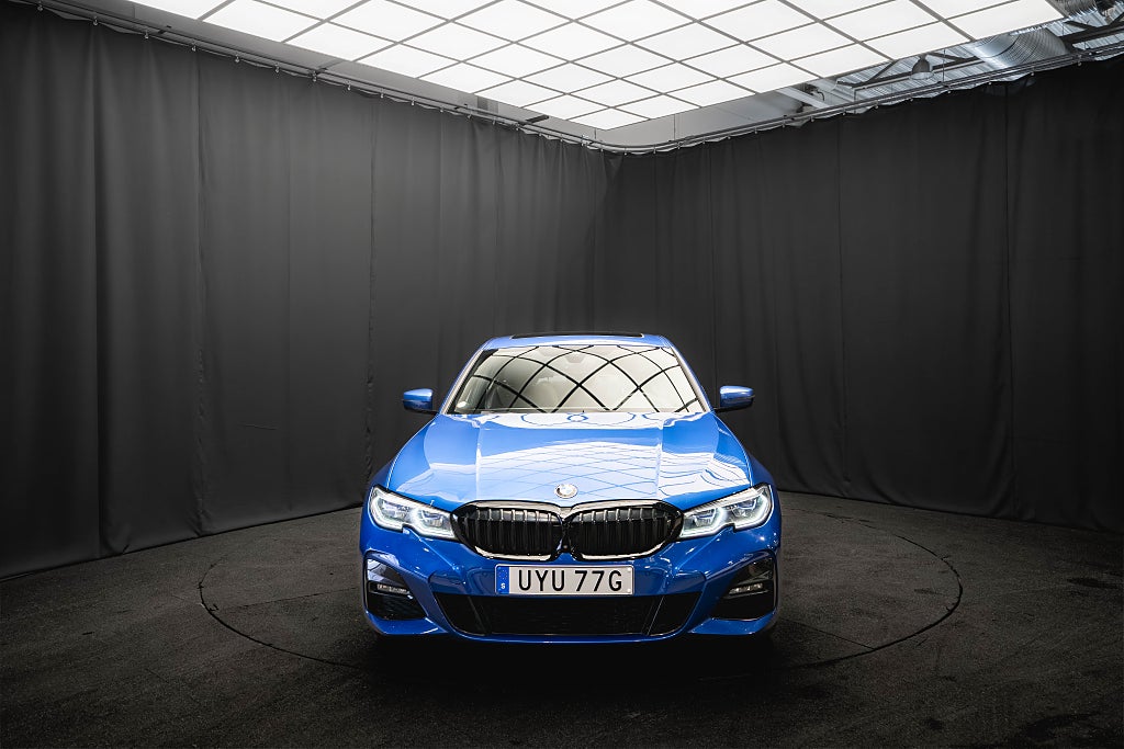 BMW 330e M Sport PANO LASER LÄDER DRAG 360 H/K HUD ELSTOL 1ÄGARE