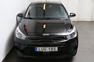 Halvkombi Kia Rio 5 av 25