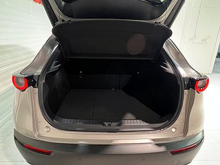 SUV Mazda CX-30 20 av 21