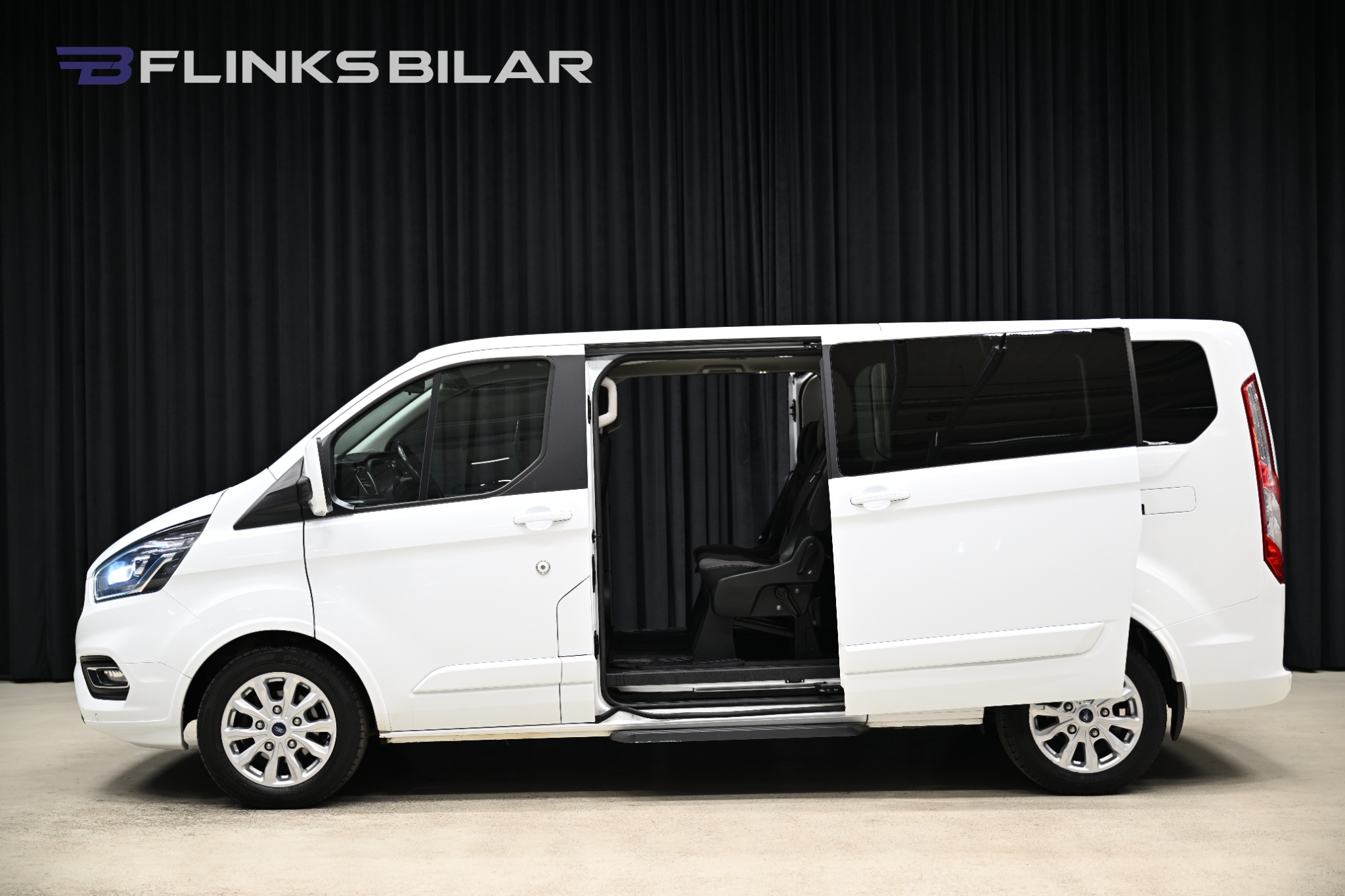 Ford Tourneo Custom 2021, bild 5/10