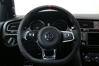 Halvkombi Volkswagen Golf 15 av 24
