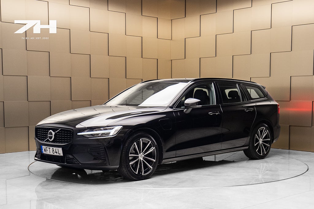 Volvo V60 Recharge T6 AWD / Dragkrok / Backkamera / Adap.Farth