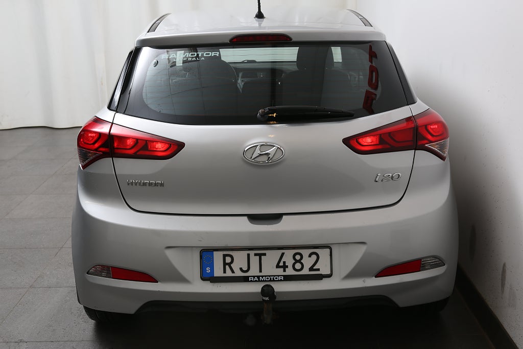 Hyundai i20 1,2 Move! 5D Bluetooth Dragkrok 2018