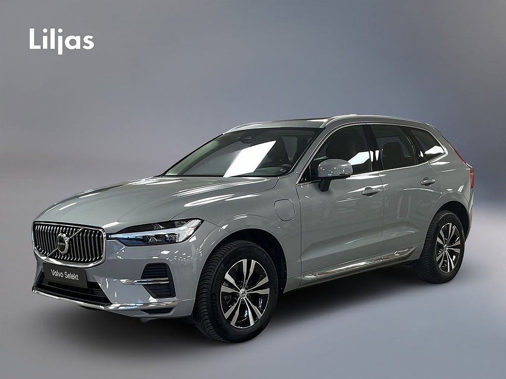 Volvo XC60 Recharge T6 AWD Core Edition//Dragkrok//