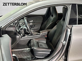 Sedan Mercedes-Benz CLA250 14 av 34