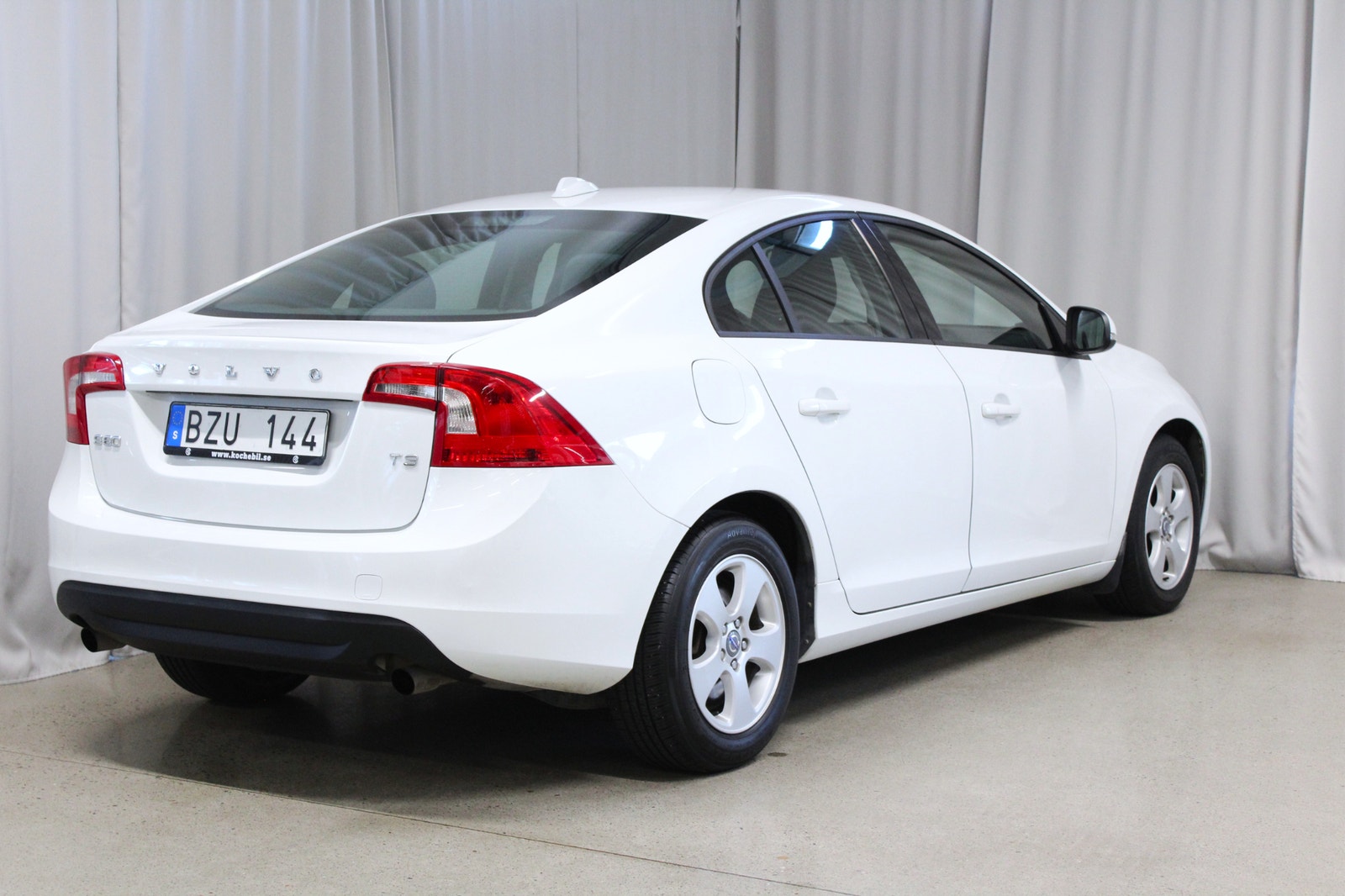 Volvo S60 T3 150HK, S&V-hjul, Kamrem bytt, Nyservad 2012 - miniatyr 2
