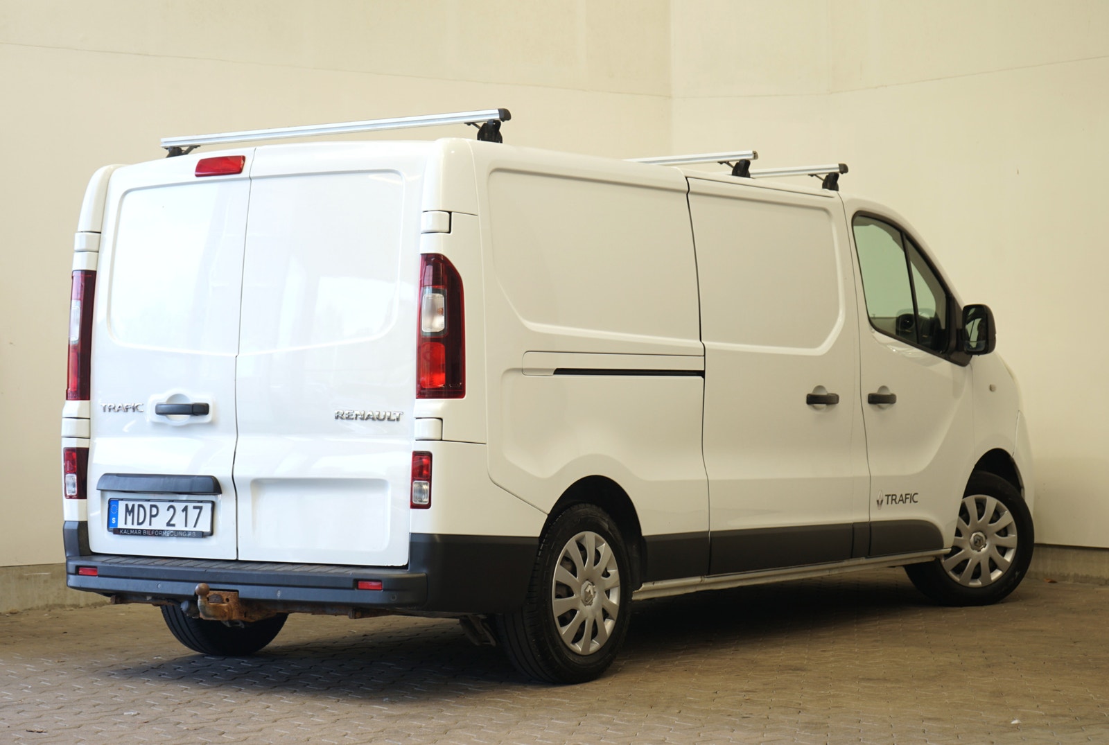 Renault Trafic Skåpbil 2.9t 1.6 dCi Värmare Dragkrok P-sensor 115hk 2016 - miniatyr 4