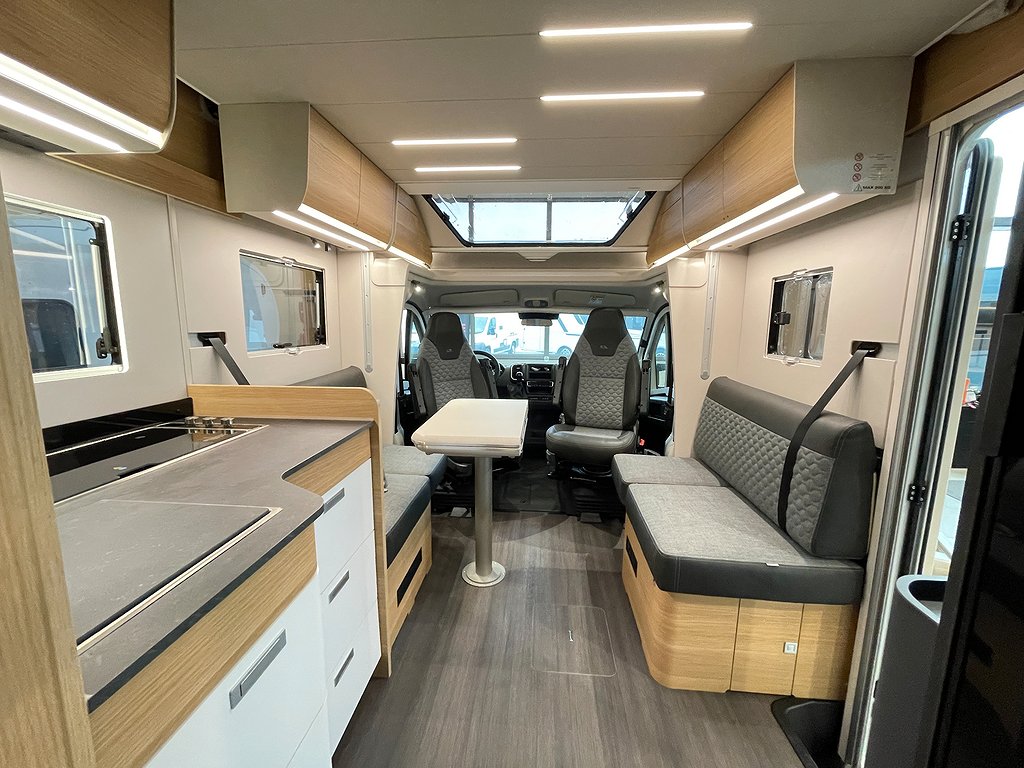 Adria Matrix Plus 670 DL / ALDE / Taksäng / Automat / F2F /  - Adria