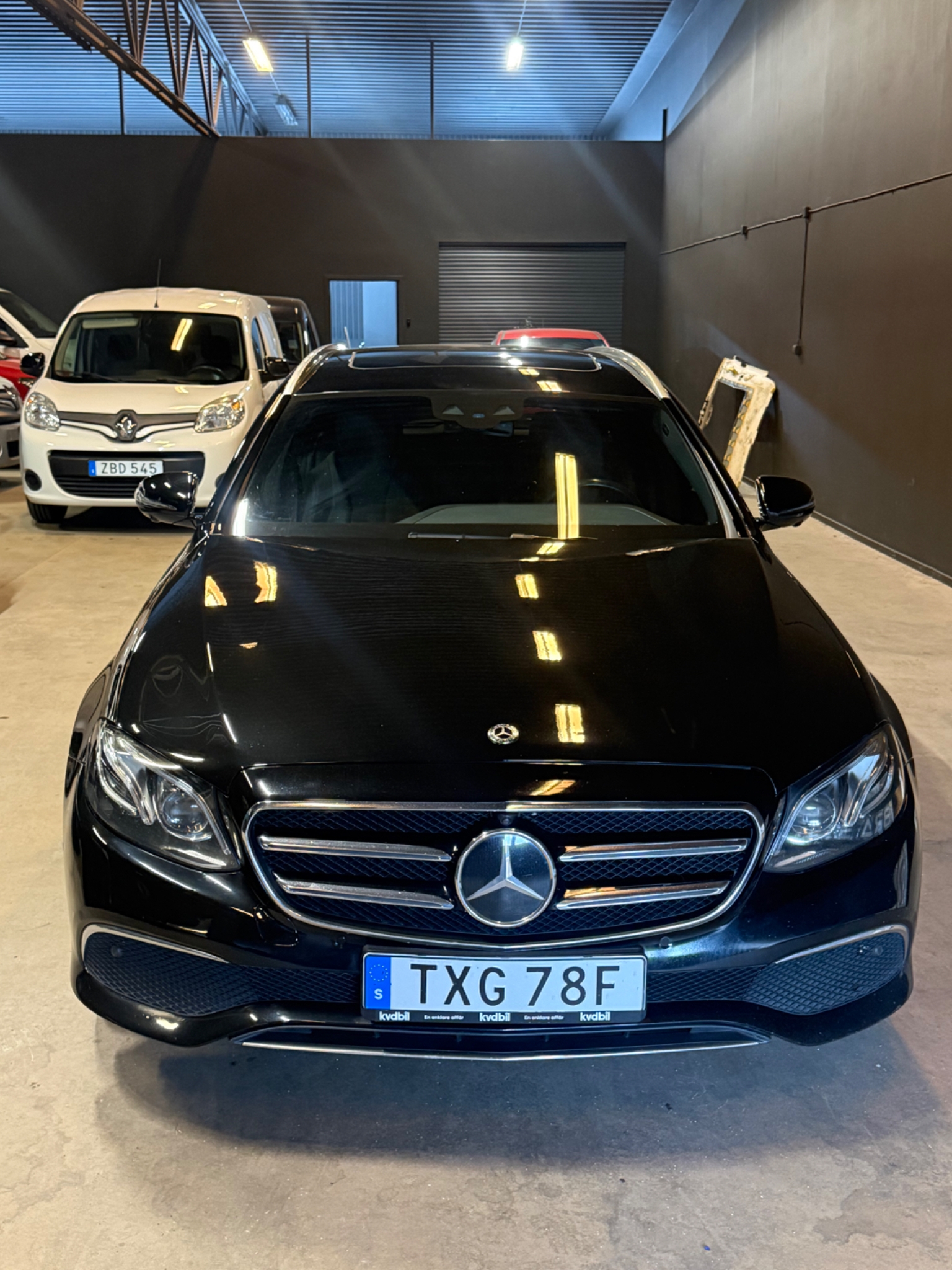 Mercedes-Benz E 2019, bild 3/10