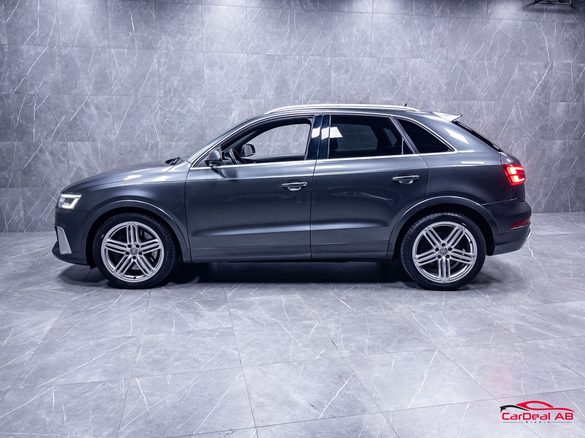 Audi RS Q3 2.5 TFSI 340 hk Q S Tronic 2016, bild 4/61