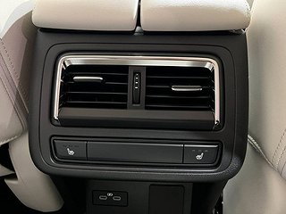 SUV Mazda CX-60 22 av 26